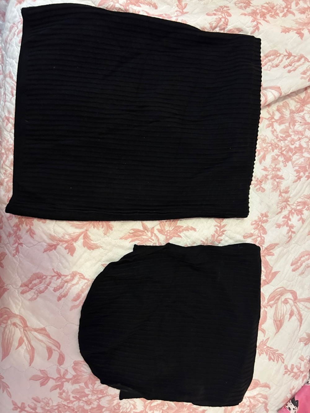 Amazon Black Ribbed Tube Top and Bandeau Set, size small